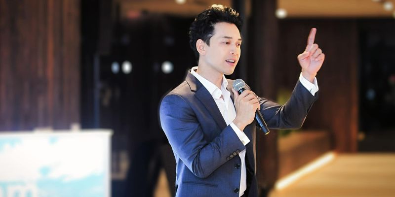 Anh chàng đồng hành xuyên suốt quá trình phát triển của QQ88